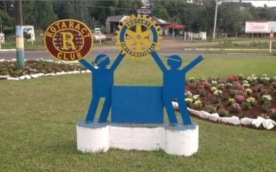 Rotary Club de Maravilha-Centro, SC (distrito 4740).