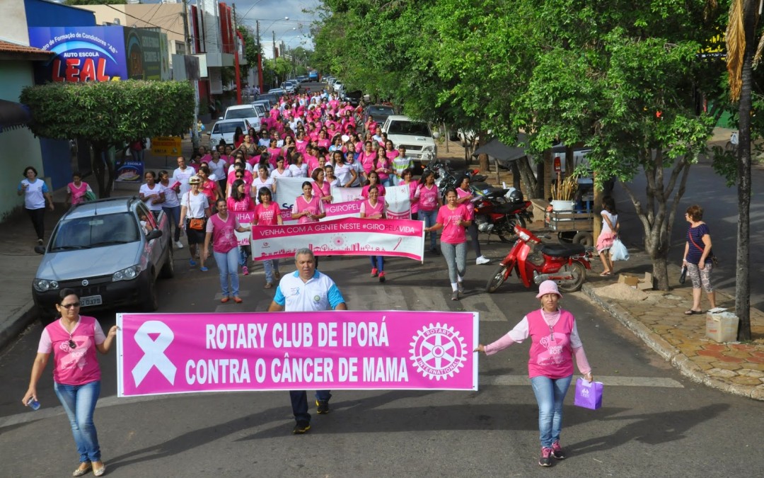 Clubes brasileiros elaboram iniciativas contra o câncer de mama e de próstata
