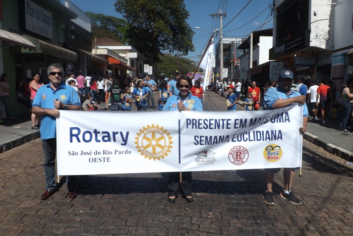 Presença em evento tradicional
