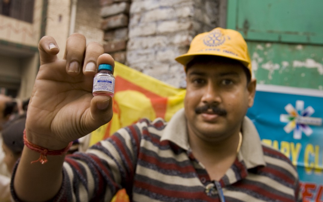 Saiba como a Índia acabou com a paralisia infantil