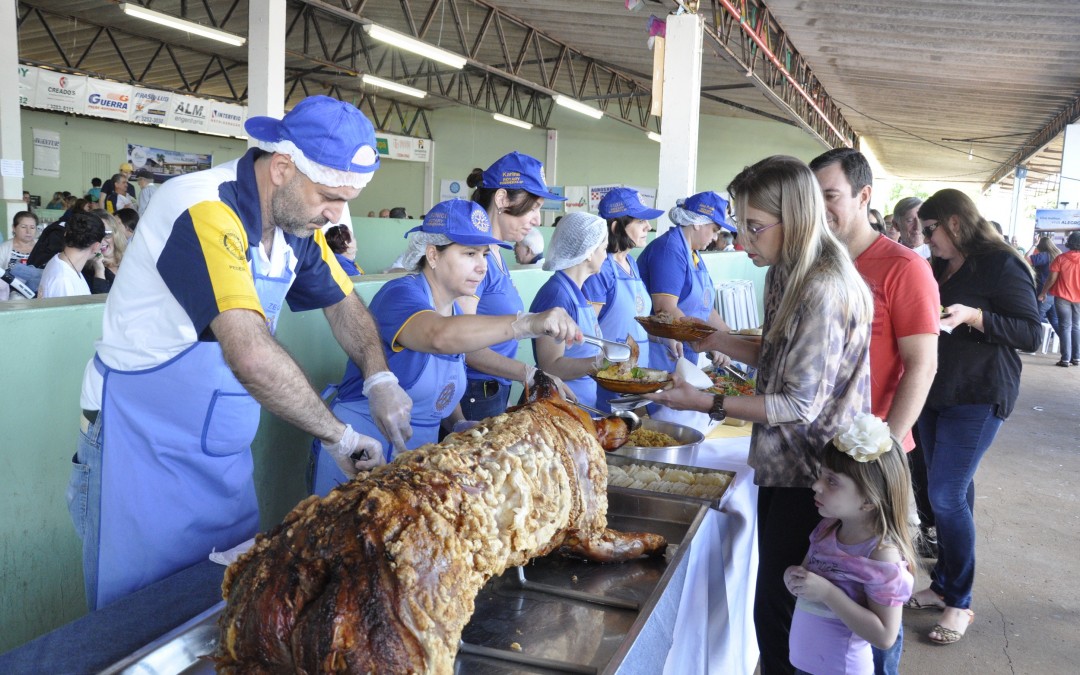 Festa em prol de projetos