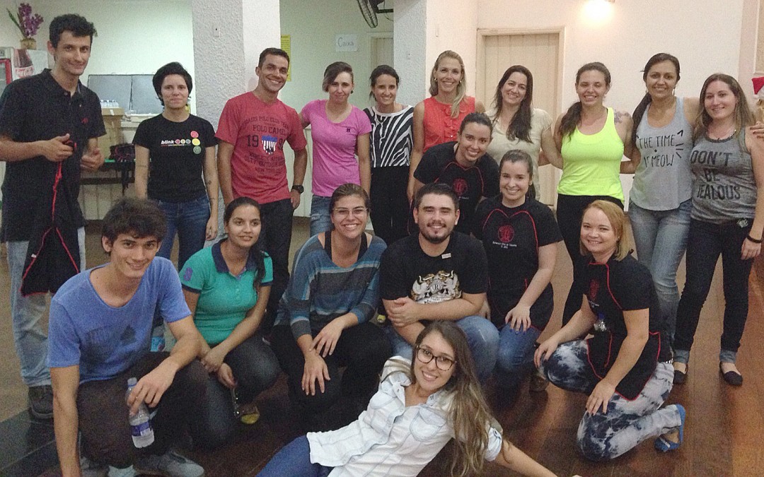 Rotaractianos de Limeira prestigiam equoterapia infantil