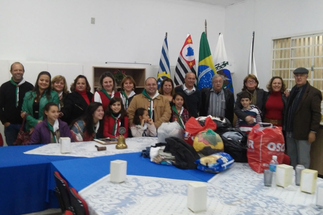 Doação de agasalhos e cobertores