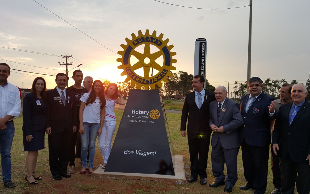 Inauguração de marco rotário