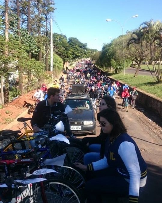 Passeio ciclístico do trabalhador