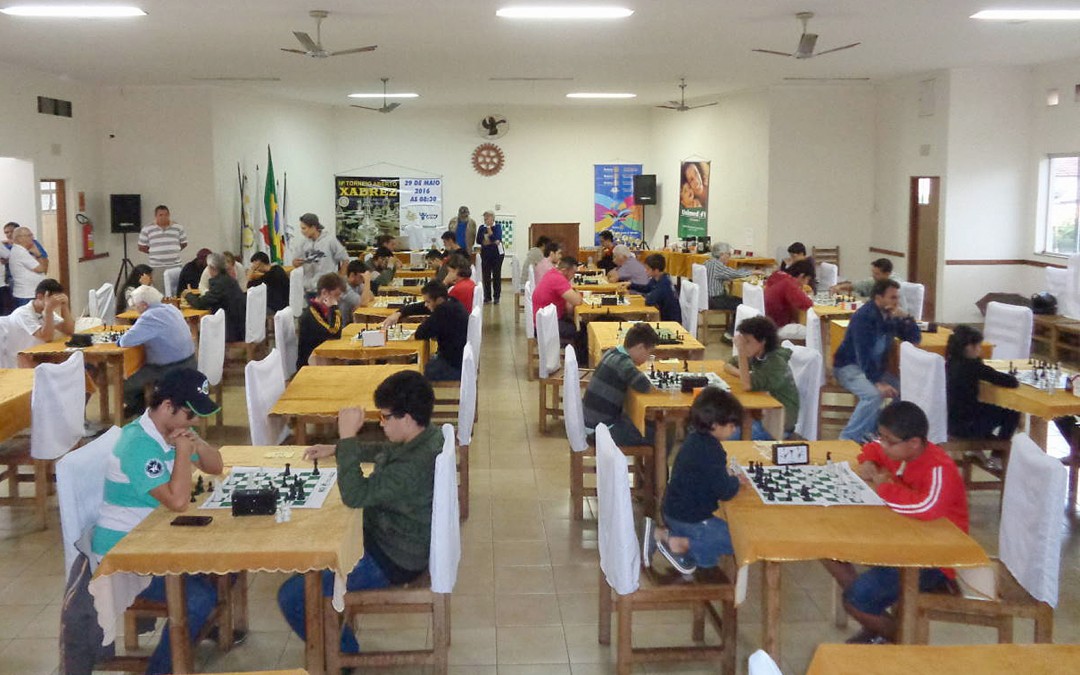 Torneio Aberto de Xadrez em prol da Fundação Rotária