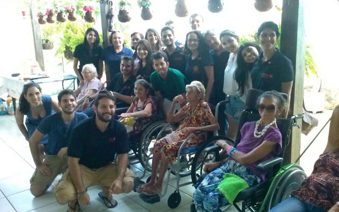 Visita ao Lar Flores de Maria