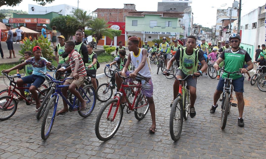 Domingo das bicicletas em Ubaitaba
