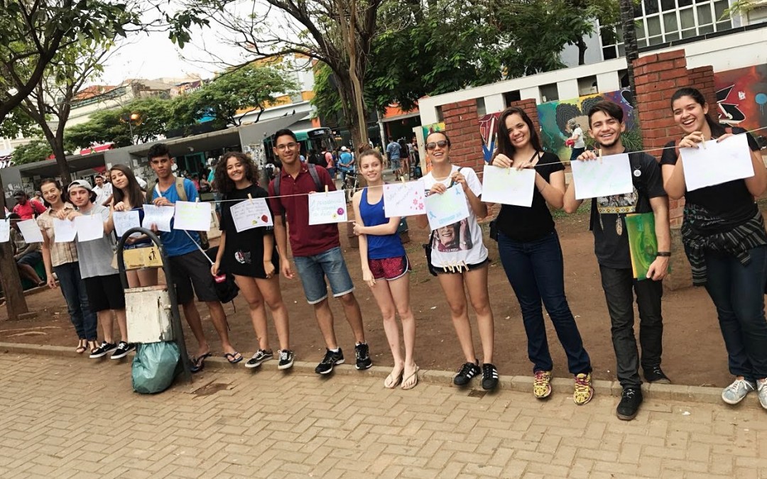 Espalhando Amor em Montes Claros