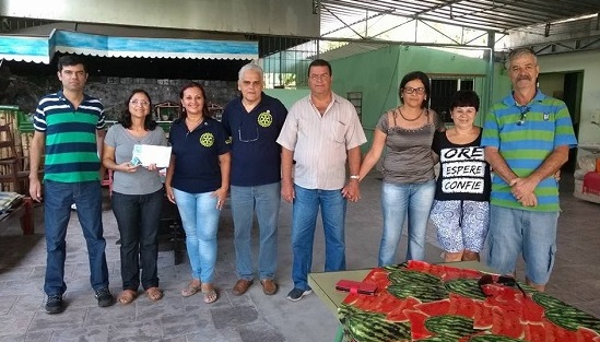Doação para o asilo em Pinheiral