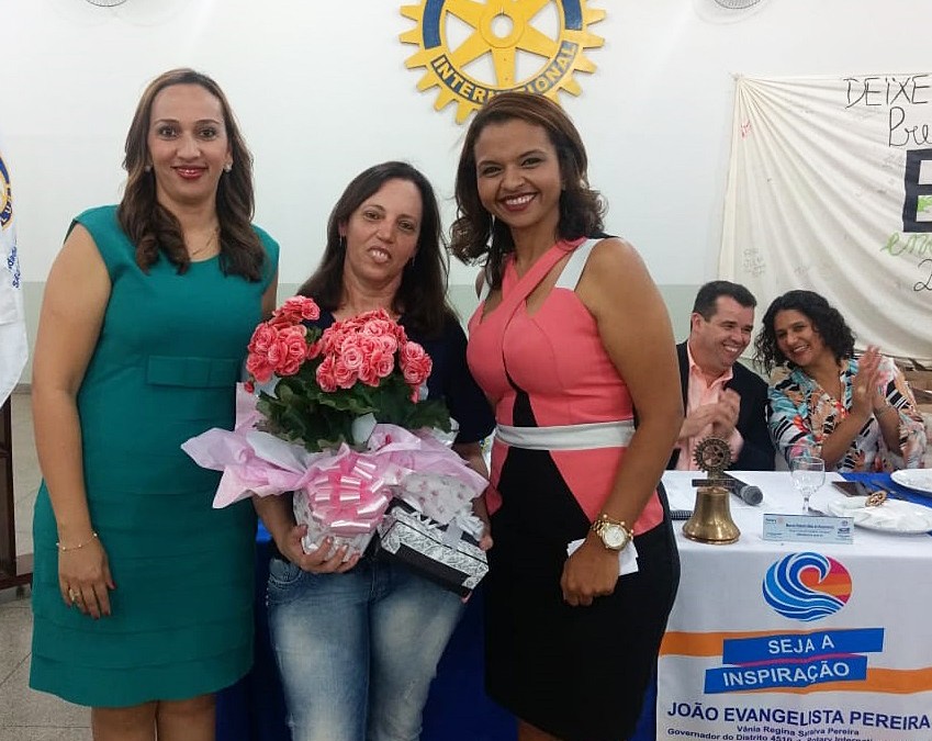 Homenagem aos professores em Presidente Venceslau