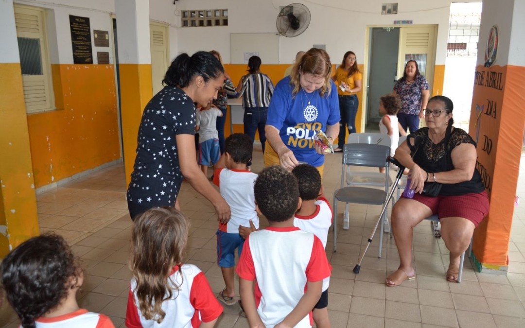 Distribuição de chocolates