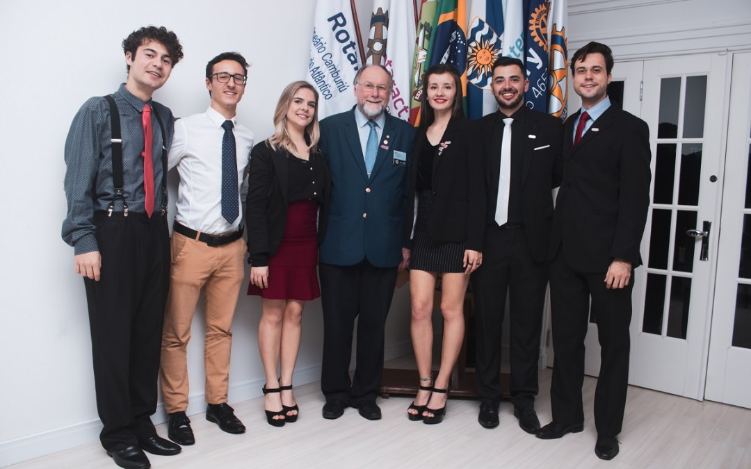 Fundação de Rotaract Club