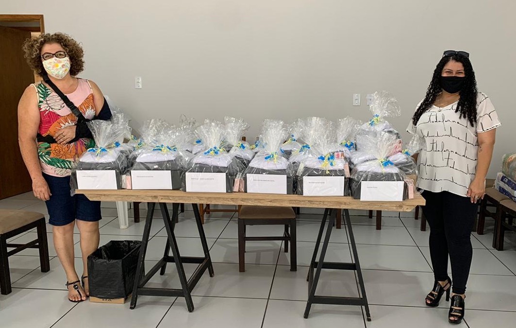 Projeto Auxílio Paletó Solidário