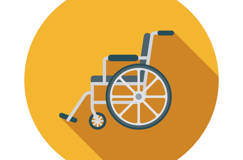 Entrega de cadeira de rodas e fraldas geriátricas